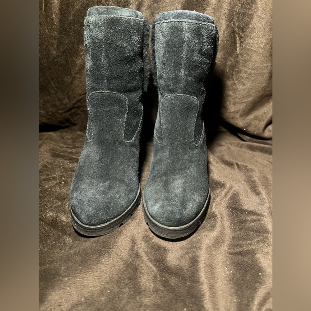 Ugg Ankle boots